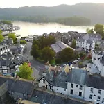 Apartamento 2-bed Sleeps 4 With Parking