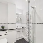 2-bed Sleeps 4 With Parking 아파트 보우네스온윈더미어